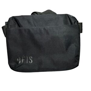 Black Crossbody Bag - Sleek Everyday Carry